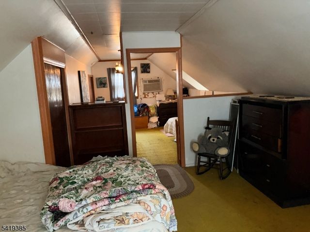 150 Beverly Hill Rd, Clifton City, NJ 07012