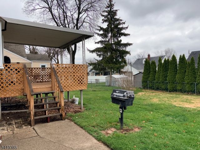 150 Beverly Hill Rd, Clifton City, NJ 07012