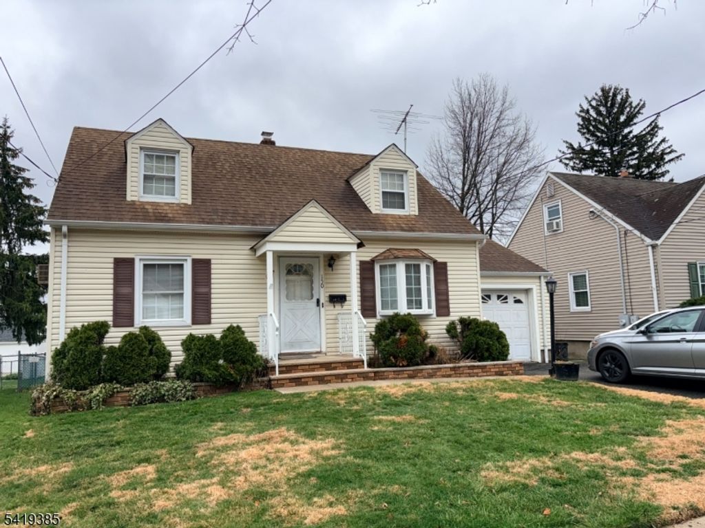 150 Beverly Hill Rd, Clifton City, NJ 07012