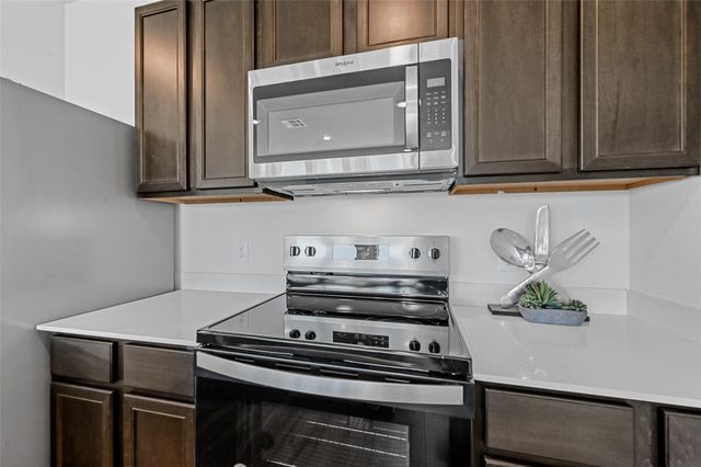 6922 Vining Drive, Princeton, TX 75407