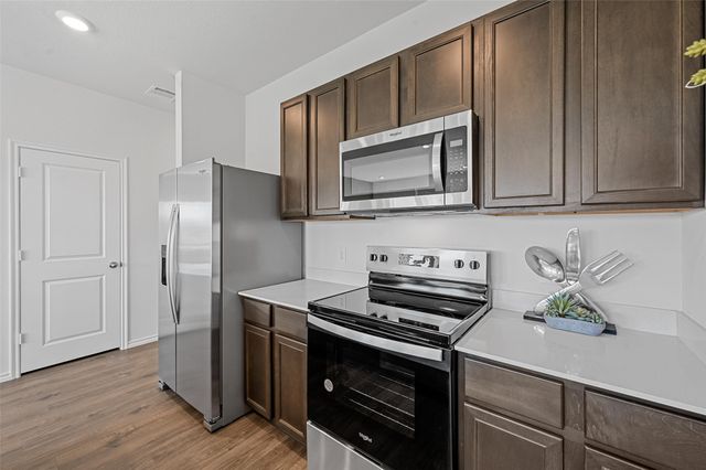 6922 Vining Drive, Princeton, TX 75407