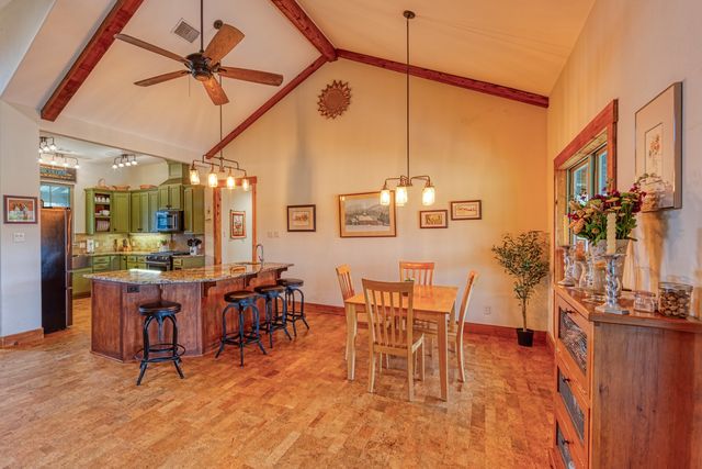 575 County Road 1264, Whitesboro, TX 76273