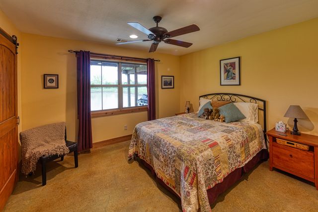 575 County Road 1264, Whitesboro, TX 76273