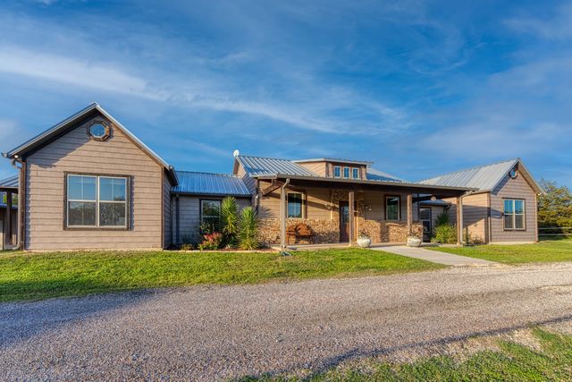 575 County Road 1264, Whitesboro, TX 76273