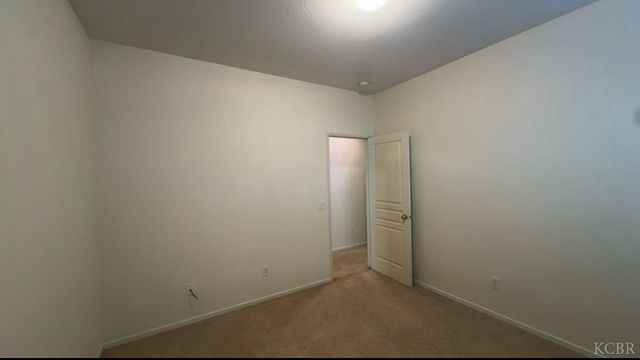 1770 Rio Hondo Court, Hanford, CA 93230