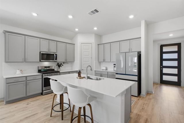 1636 Flying Horseshoe BND, Georgetown, TX 78628