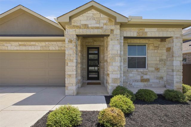1636 Flying Horseshoe BND, Georgetown, TX 78628