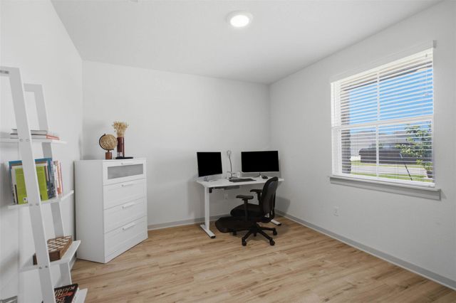 1636 Flying Horseshoe BND, Georgetown, TX 78628