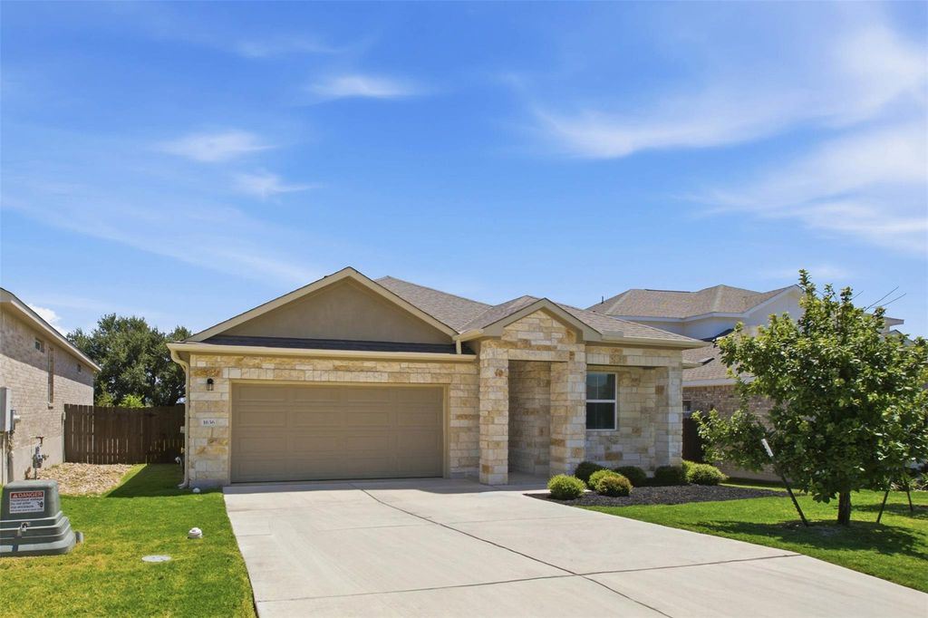 1636 Flying Horseshoe BND, Georgetown, TX 78628