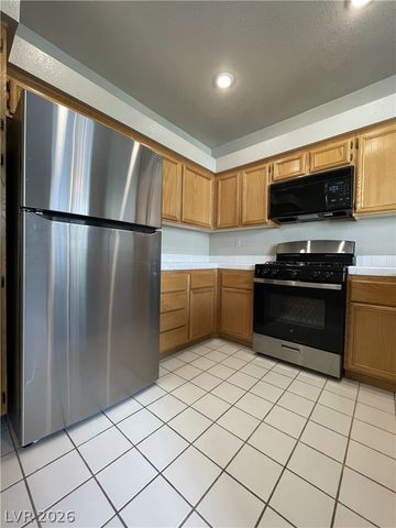 5155 TROPICANA Avenue 2079, Las Vegas, NV 89103