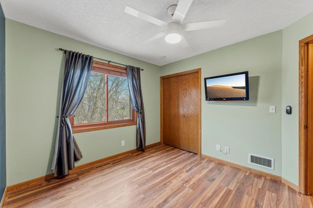 14579 Joppa Avenue S, Savage, MN 55378