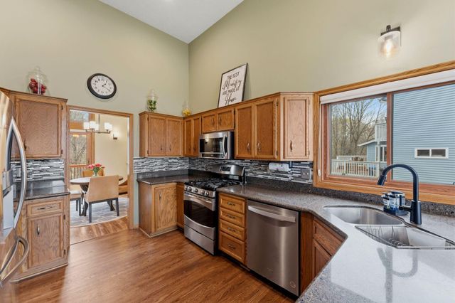 14579 Joppa Avenue S, Savage, MN 55378