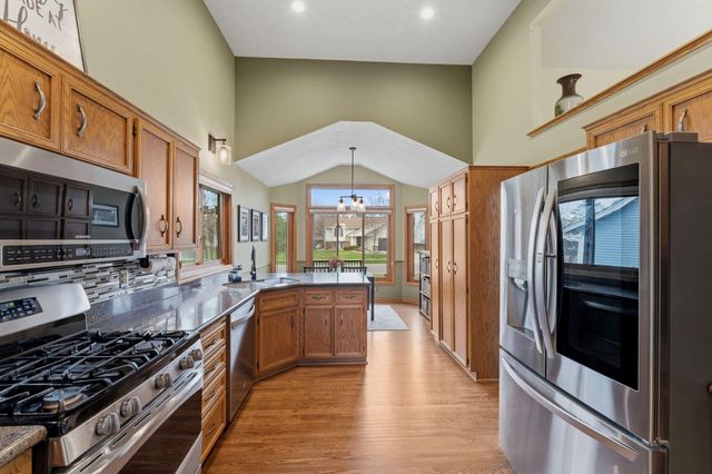 14579 Joppa Avenue S, Savage, MN 55378