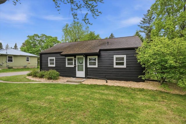 4701 Shore Acres Road, Monona, WI 53716