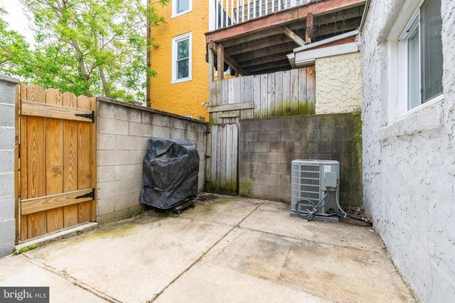 1217 S 8TH ST, Philadelphia, PA 19147