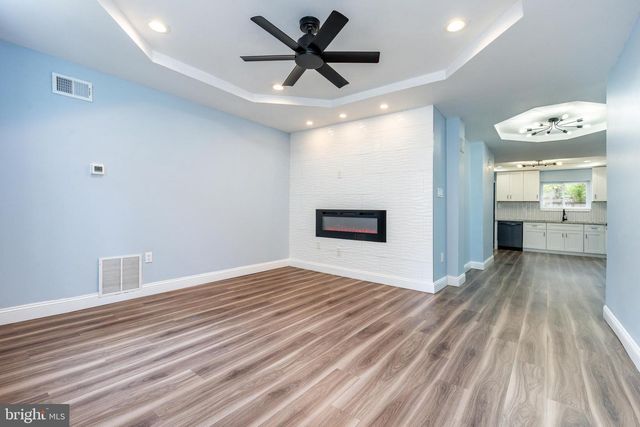 1217 S 8TH ST, Philadelphia, PA 19147