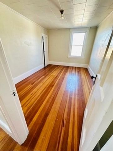 12 Princeton Ave 2, Easthampton, MA 01027