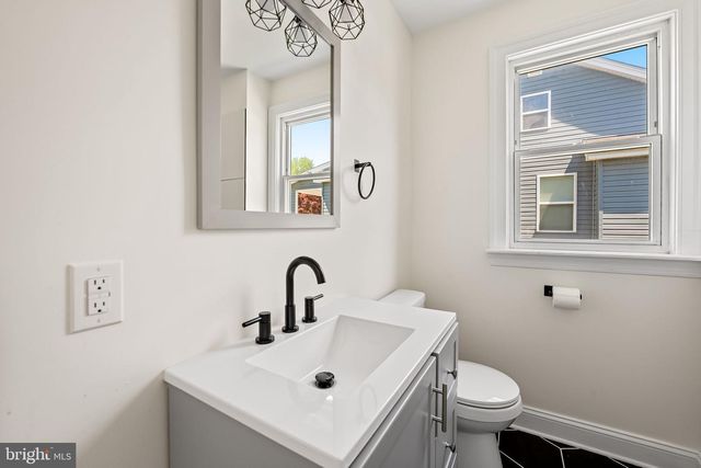 112 LINHIGH AVE, Baltimore, MD 21236