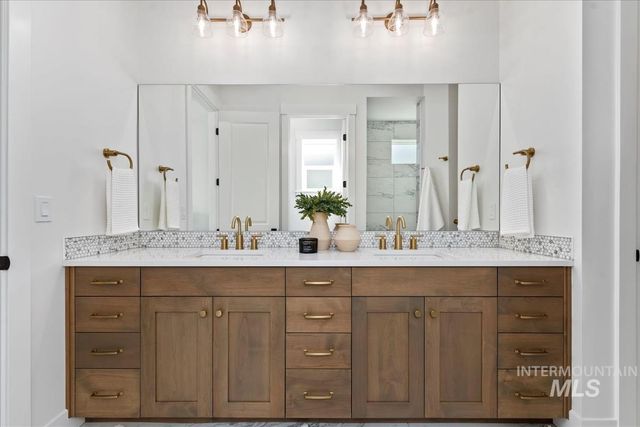 10817 W Barnbougle, Kuna, ID 83634