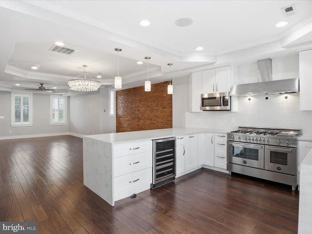 1119 STAPLES ST NE, Washington, DC 20002