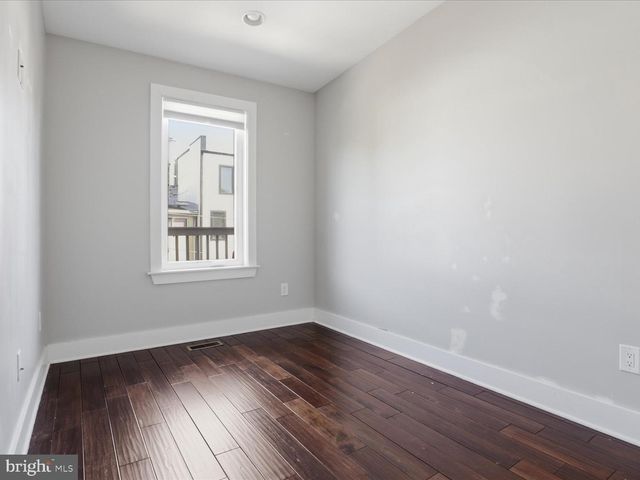 1119 STAPLES ST NE, Washington, DC 20002