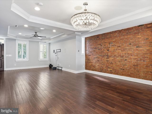 1119 STAPLES ST NE, Washington, DC 20002