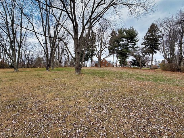 16899 Ridgeview Drive, East Liverpool, OH 43920