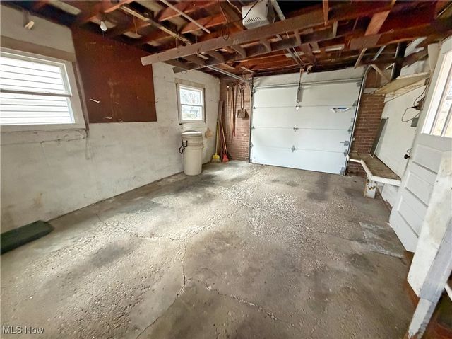 16899 Ridgeview Drive, East Liverpool, OH 43920