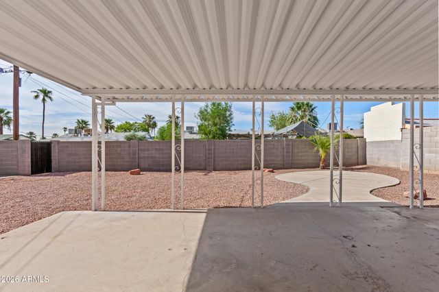 401 E CONTINENTAL Drive, Tempe, AZ 85288