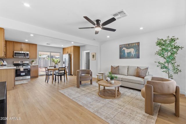 401 E CONTINENTAL Drive, Tempe, AZ 85288