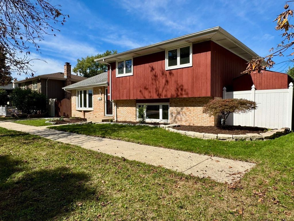 3008 W 110th Place, Chicago, IL 60655 — exterior
