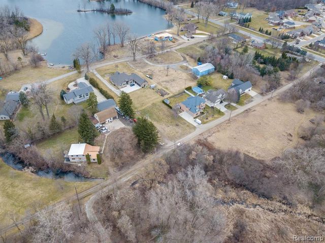 3733 Christie Lane, Shelby Twp, MI 48317