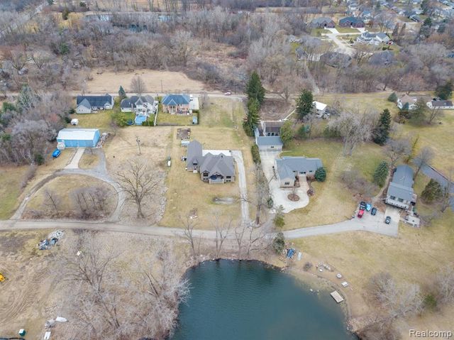 3733 Christie Lane, Shelby Twp, MI 48317
