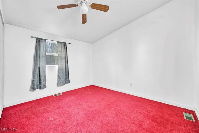 5699 Eastlake Road, Medina, OH 44215