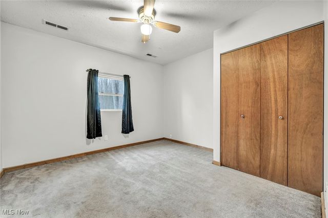 5699 Eastlake Road, Medina, OH 44215