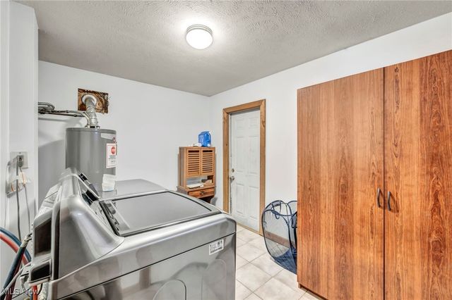 5699 Eastlake Road, Medina, OH 44215