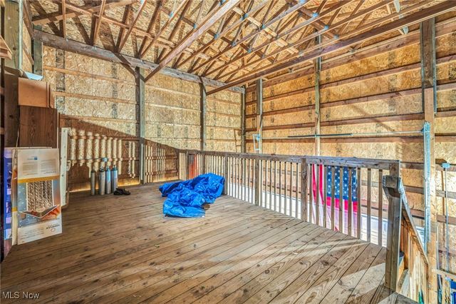 5699 Eastlake Road, Medina, OH 44215