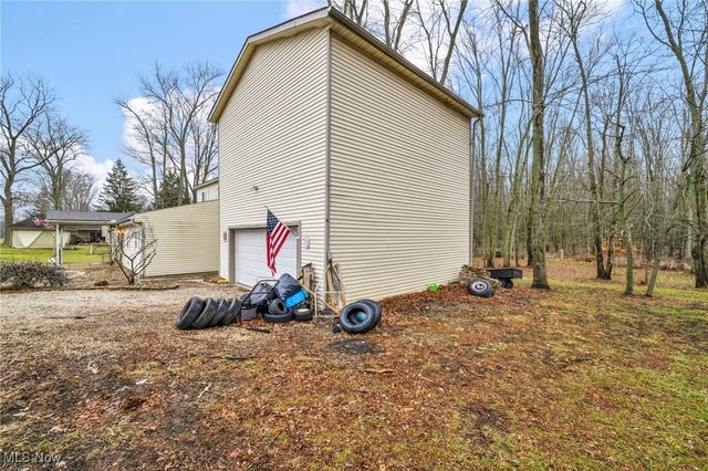 5699 Eastlake Road, Medina, OH 44215