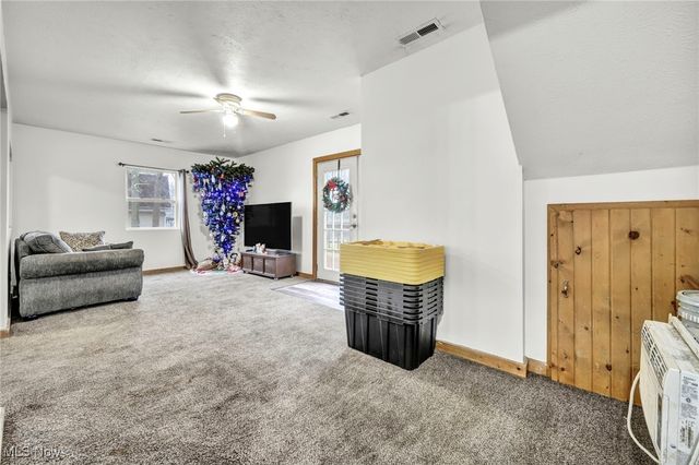 5699 Eastlake Road, Medina, OH 44215