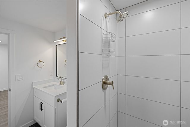 160 Tacoma Boulevard, Algona, WA 98001