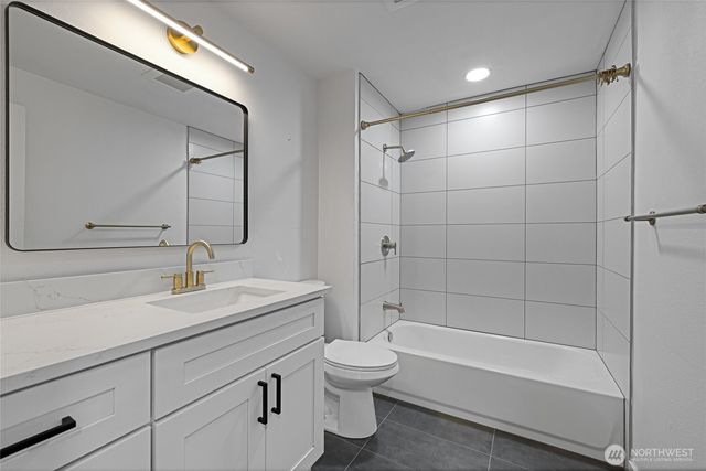 160 Tacoma Boulevard, Algona, WA 98001