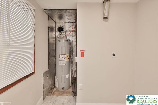 7718 Sweetwood Drive, Lower Macungie Twp, PA 18062