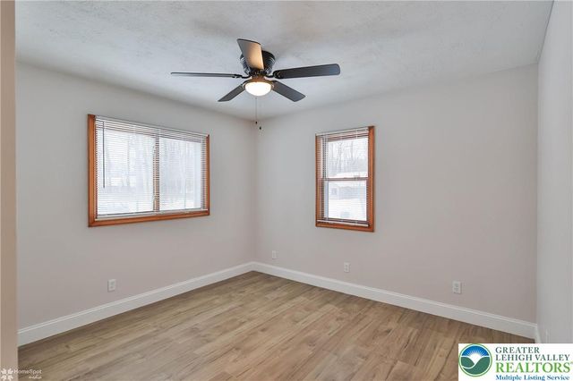 7718 Sweetwood Drive, Lower Macungie Twp, PA 18062