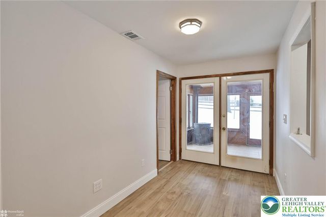 7718 Sweetwood Drive, Lower Macungie Twp, PA 18062