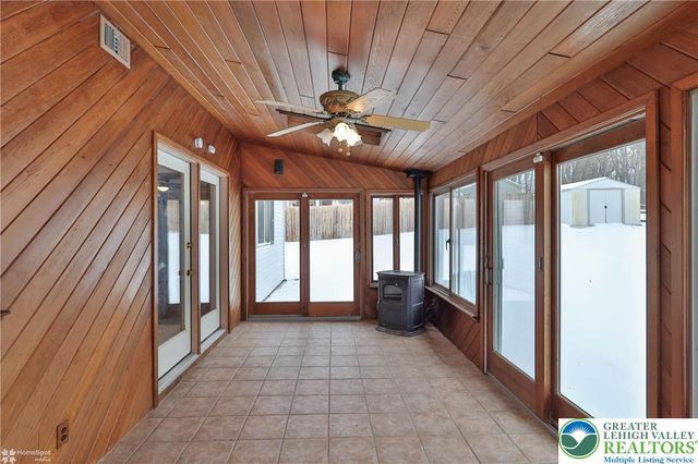 7718 Sweetwood Drive, Lower Macungie Twp, PA 18062