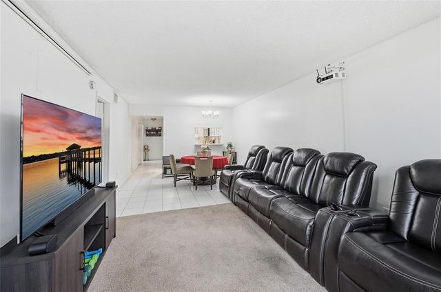 7500 NW 17th Street 110, Plantation, FL 33313
