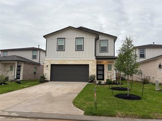 8437 Sweet Cherry Lane, Magnolia, TX 77354