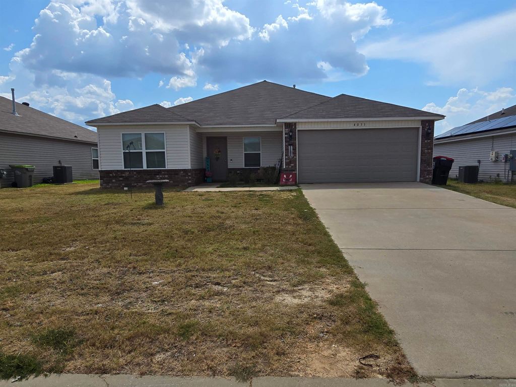 4033 Kings River Trail, Bauxite, AR 72011