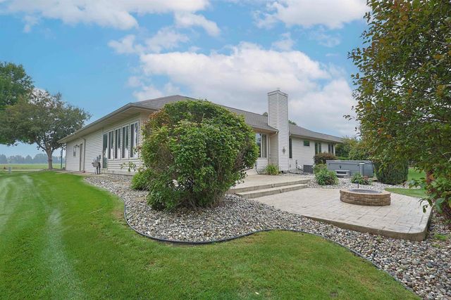 1349 Kennely Road, Saginaw, MI 48609