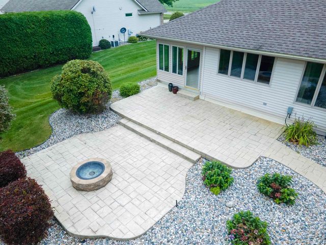 1349 Kennely Road, Saginaw, MI 48609